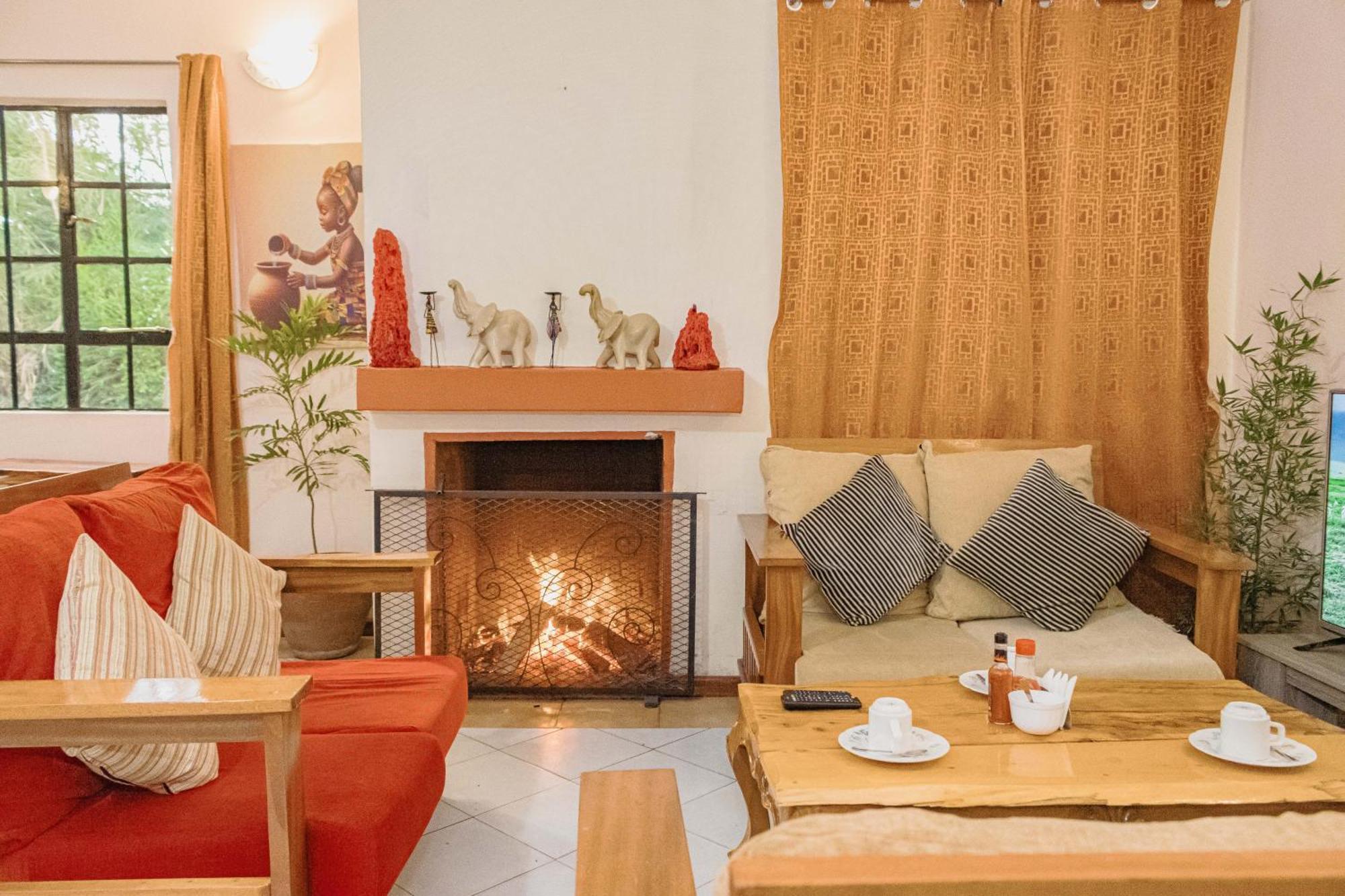 The Farmhouse Inn نانيوكي المظهر الخارجي الصورة