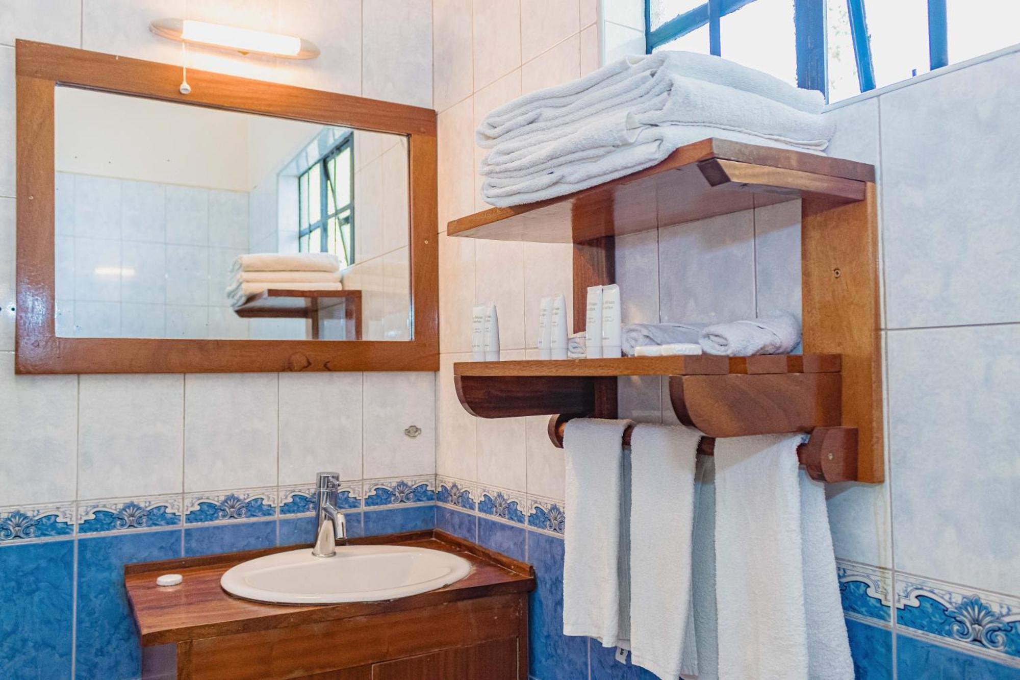The Farmhouse Inn نانيوكي المظهر الخارجي الصورة